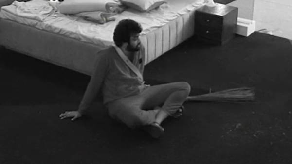 புலம்பிய ராஜு