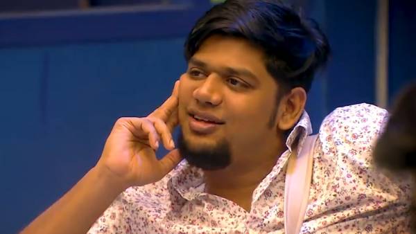 டஃப் போட்டியாளர்