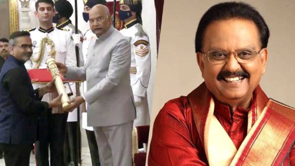 விருதை பெற்ற எஸ்பிபி.சரண் விருதை பெற்ற எஸ்பிபி.சரண்