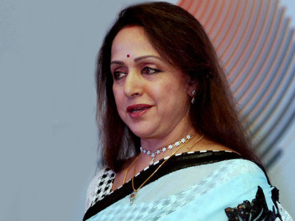 சூப்பர் ஹிட் ஹீரோயின்