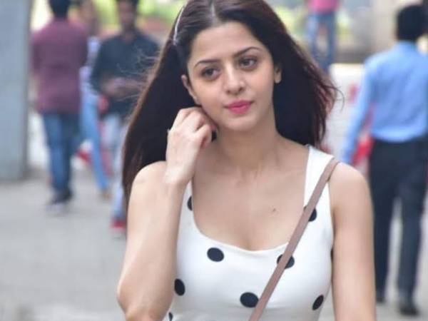 பரதேசியில் முற்றிலும் வித்தியாசமான ரோலில்