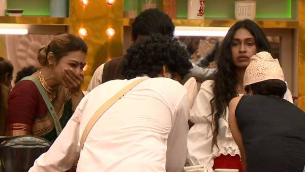 பாவனியை கலாய்த்ததும் சிரித்த அக்‌ஷரா