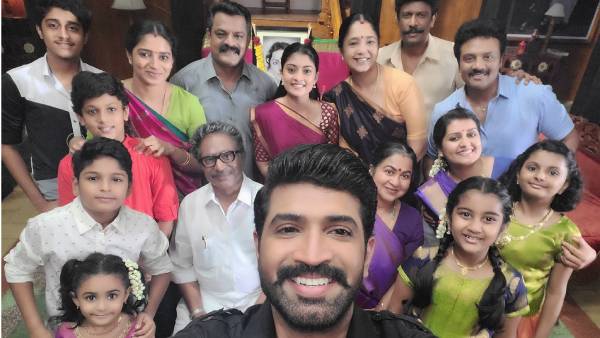 டீசர் குறித்து வீடியோக்கள் 