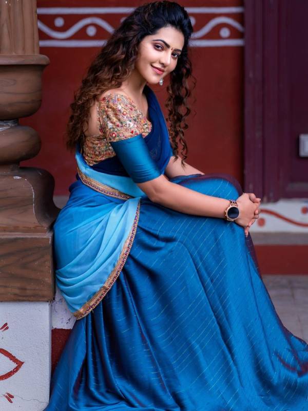 இரண்டாவது கதாநாயகியாக