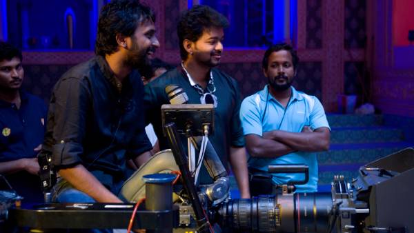 லேட்டஸ்ட் கேமிரா