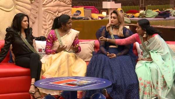 கிரீடத்தை வீசியெறிந்த இசைவாணி 