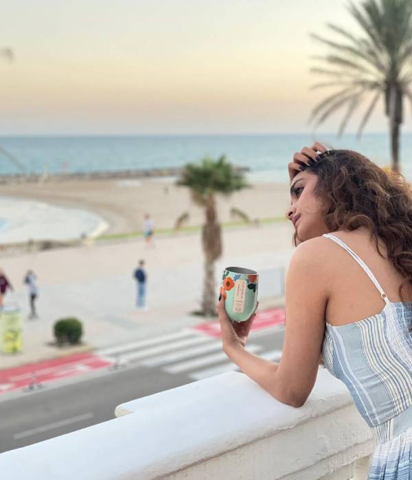 பழங்குடியின பெண்ணாக