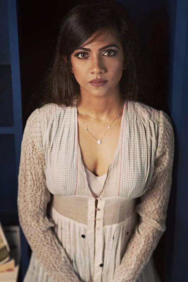  எதார்த்தமான நடிப்பு 