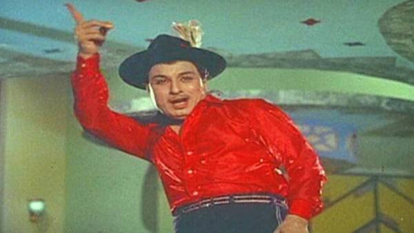 டபுள் ஆக்ஷன்