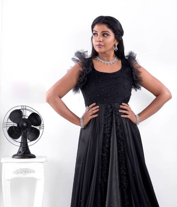 குணச்சித்திர வேடங்களில்