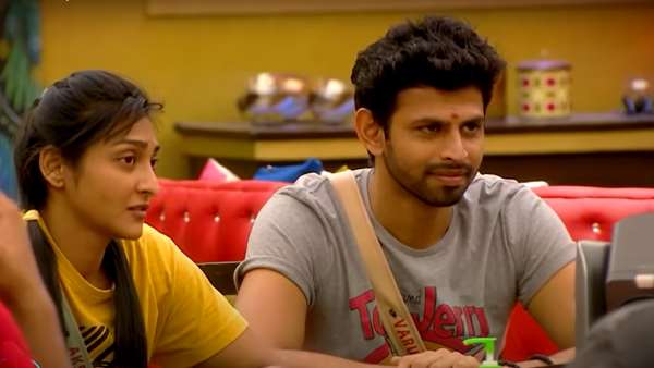 சந்தோஷத்தில் ரசிகர்கள் சந்தோஷத்தில் ரசிகர்கள்