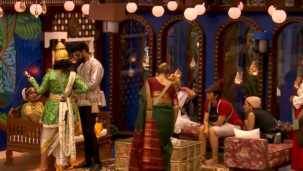 தாமரைக்கும் மதுவுக்கும் சண்டை தாமரைக்கும் மதுவுக்கும் சண்டை