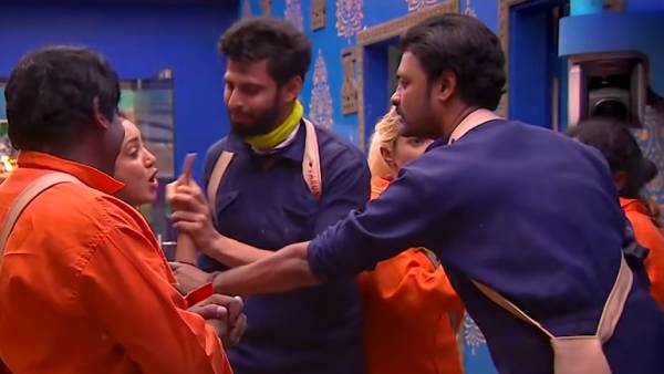 குறும்படம் போட முடியாதே குறும்படம் போட முடியாதே