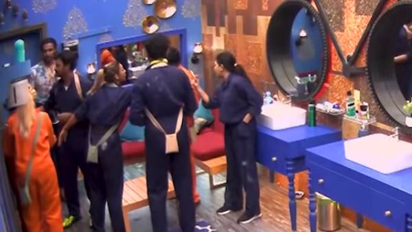 தாமரை வெளியே போகணும் தாமரை வெளியே போகணும்