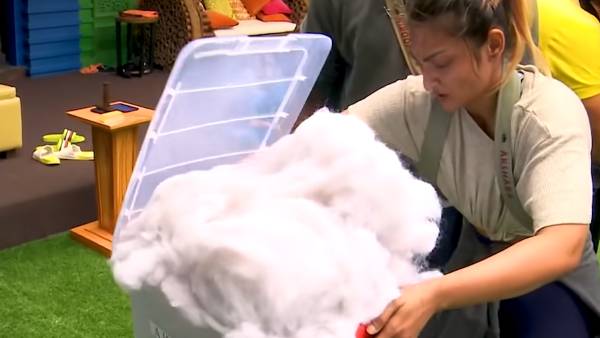  மேலாளரான நிரூப் 