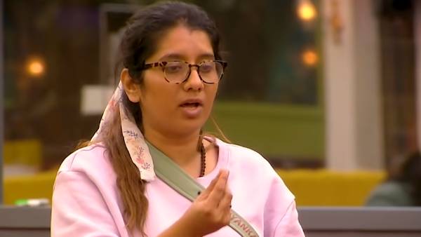 ரிஜெக்ட் செய்யப்பட்ட தாமரை 