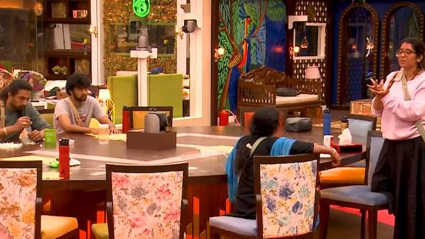 என்ன தகுதி இருக்கு? 