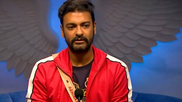 ஆர்வத்தில் ரசிகர்கள் 