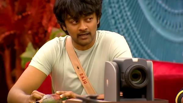 தனியாக கேட்டிருக்கலாம் 