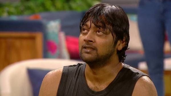 தண்ணி ஊற்றும் தண்டனை தண்ணி ஊற்றும் தண்டனை