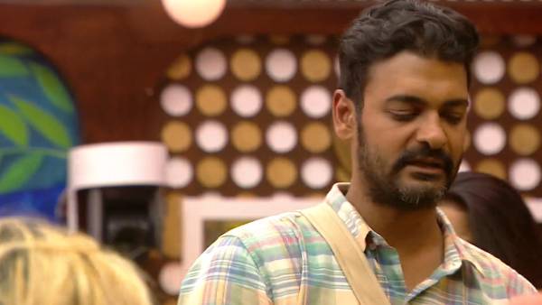 அபிநய் அழுகை