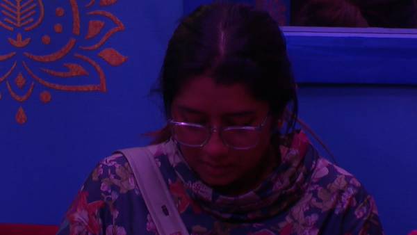 பிரியங்கா பிரமாதம்