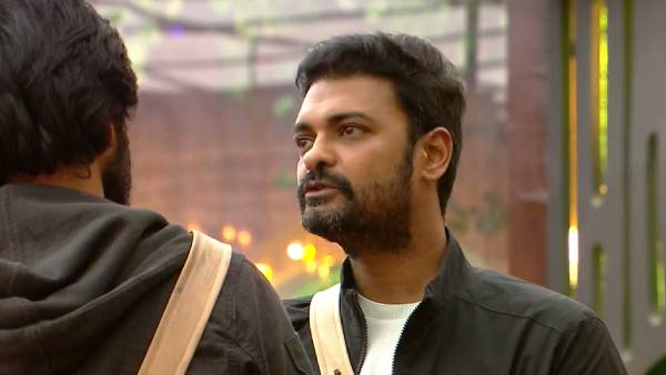 நீ நீயா இரு