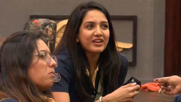 விட மாட்டேங்குறாரே