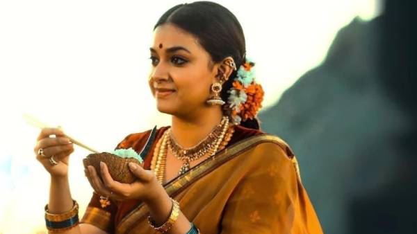 அழகு பதுமையாக