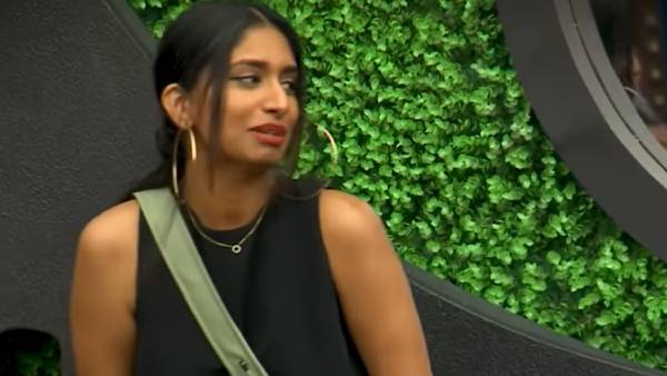 கடைசி இடத்தில் யார்?