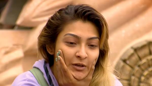 வேண்டுமானால் வெளியே அனுப்புங்கள்