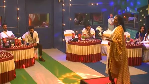 சிம்பிளி வேஸ்ட் கிரீடம்