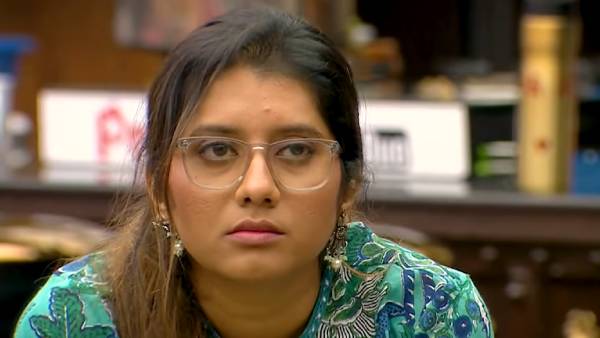 மீண்டும் கிழித்துவிட்ட தாமரை