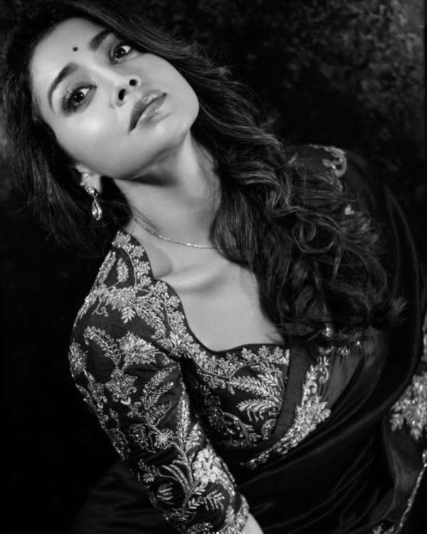 பெண் குழந்தை 