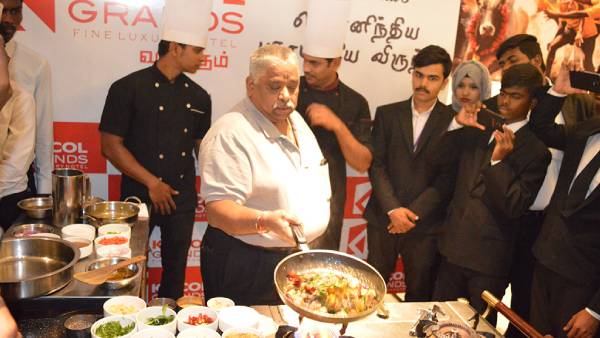 இல்லத்தரசிகளுக்கு இல்லத்தரசிகளுக்கு