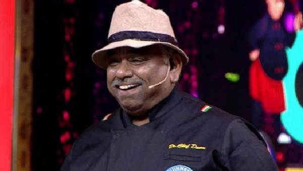 கலைஞர்களை ஊக்குவிக்கும் கலைஞர்களை ஊக்குவிக்கும்