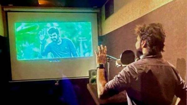 டப்பிங் பணிகள் மொத்தமும் முடிந்து டப்பிங் பணிகள் மொத்தமும் முடிந்து