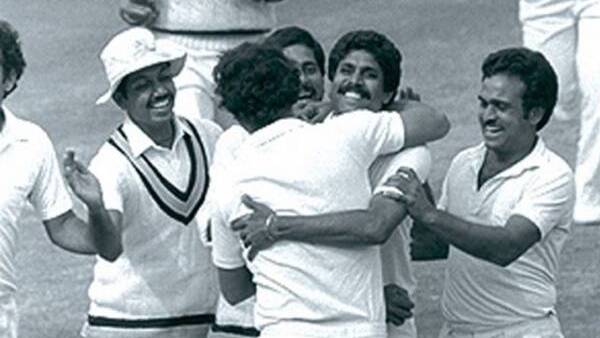 தூண் சரிந்தது...கபில்தேவின் சாதனை கேட்ச் தூண் சரிந்தது...கபில்தேவின் சாதனை கேட்ச்