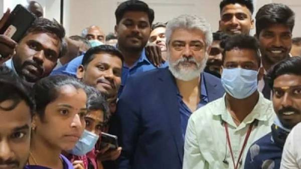 வைரலாகும் ஃபோட்டோக்கள் வைரலாகும் ஃபோட்டோக்கள்