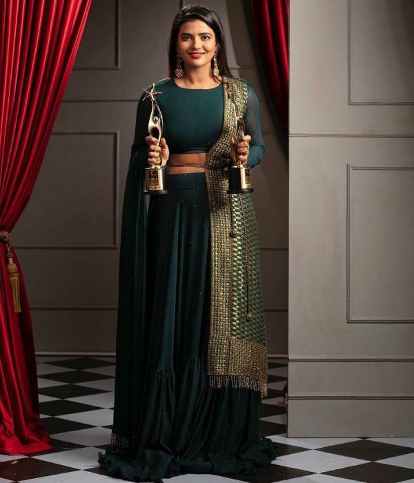 மிரட்டலான நடிப்பு