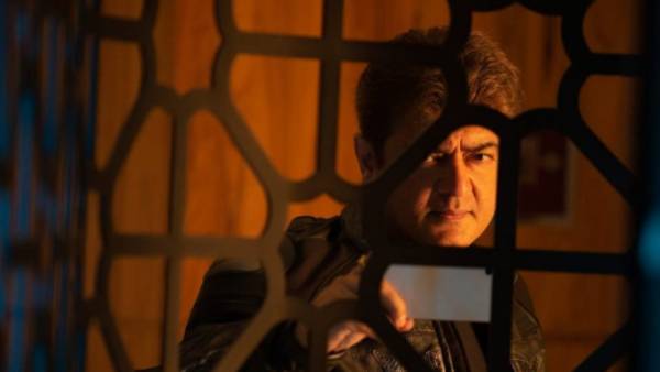 புதிய ஸ்டில்கள் புதிய ஸ்டில்கள்