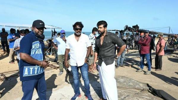 குடும்ப பின்னணியில்