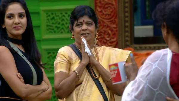 ஆட்டம் காட்டிய அம்மா