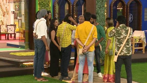 டிரான்ஸ்லேட்டர் பிரியங்கா டிரான்ஸ்லேட்டர் பிரியங்கா