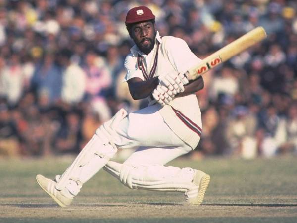 வெளுக்க ஆரம்பித்த விவியன் ரிச்சர்ட்ஸ் வெளுக்க ஆரம்பித்த விவியன் ரிச்சர்ட்ஸ்