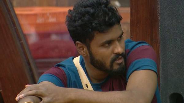 ரெட் கார்டு கொடுங்க ரெட் கார்டு கொடுங்க