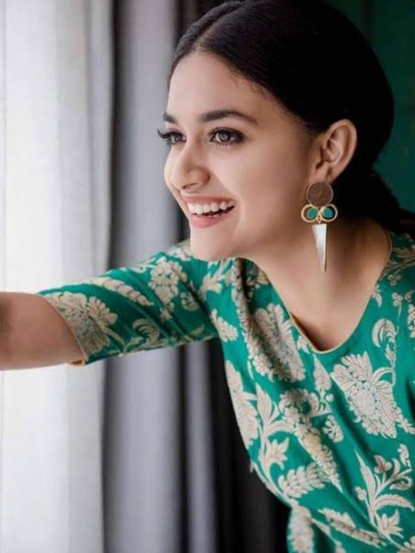 ரஜினிகாந்துக்கு தங்கையாக