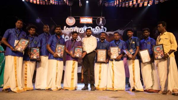 அண்ணல் அம்பேத்கரின் அரசியல்