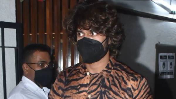 லீக்கான டேட்டிங் போட்டோஸ்