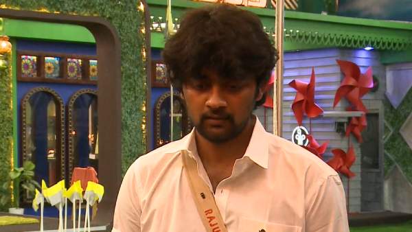 நாடகம் போடுகிறாய் என்று சொல்லாதீர்கள் 